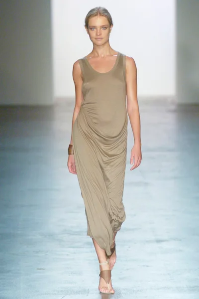 Look 1